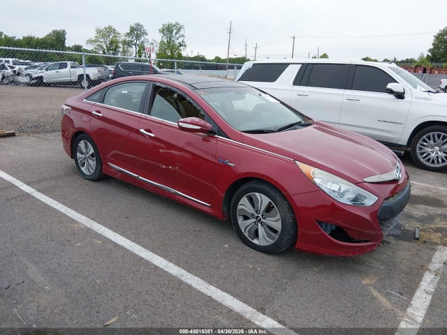 Salvage Hyundai SONATA Image