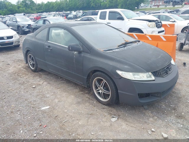 Salvage Honda Civic Image