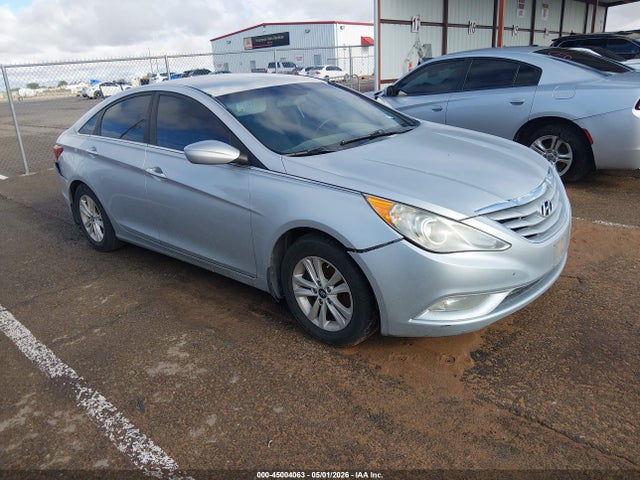Salvage Hyundai SONATA Image