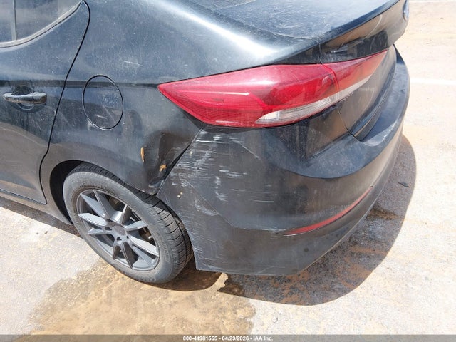 Hyundai ELANTRA Sel
