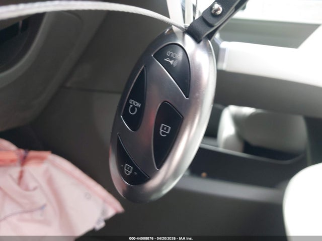Hyundai SANTA FE Calligraphy
