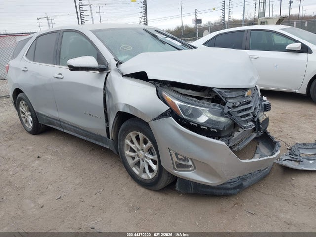 Salvage Chevrolet Equinox Image