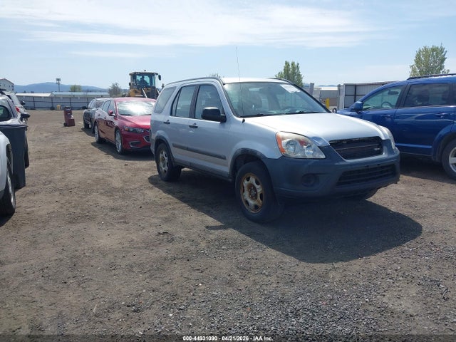 Salvage Honda CR-V Image