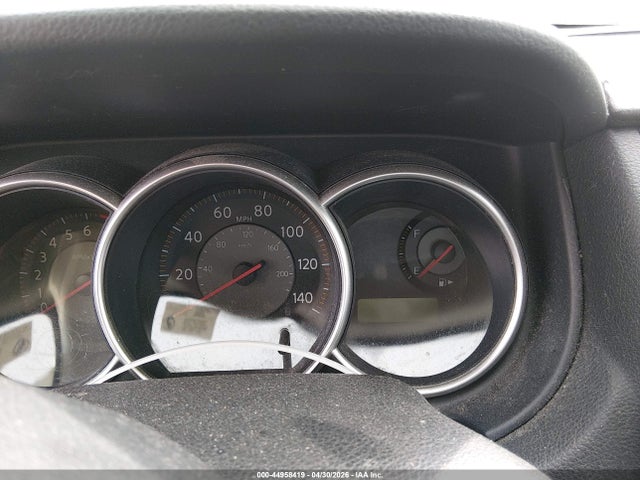 Nissan Versa 1.8sl