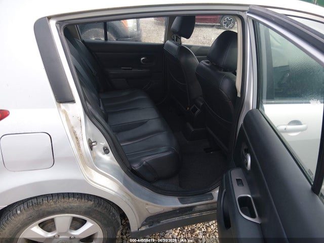 Nissan Versa 1.8sl