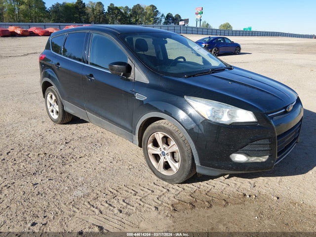 Salvage Ford Escape Image
