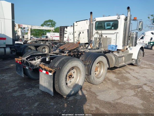 Peterbilt 389