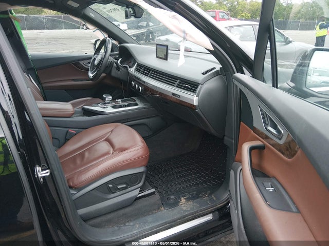 Audi Q7 2.0t Premium