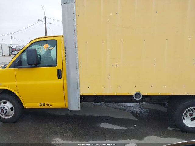 General Motors Savana Cutaway Work Van