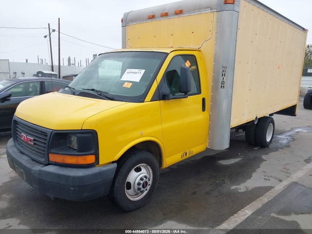 General Motors Savana Cutaway Work Van