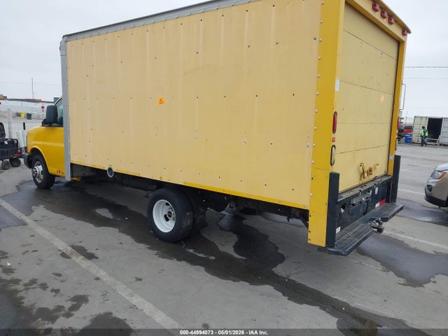 General Motors Savana Cutaway Work Van