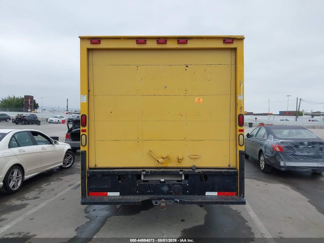 General Motors Savana Cutaway Work Van