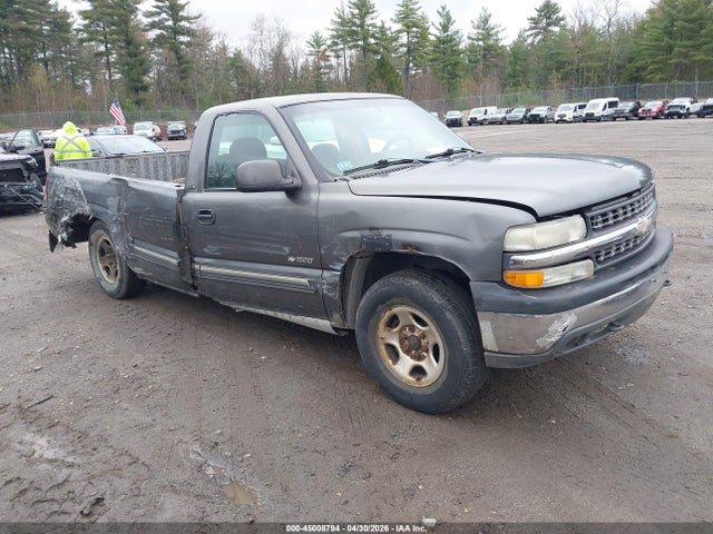 Salvage Chevrolet Silverado 1500 Image