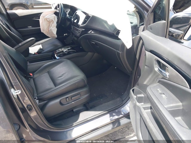 Honda Pilot Awd Touring 8 Passenger