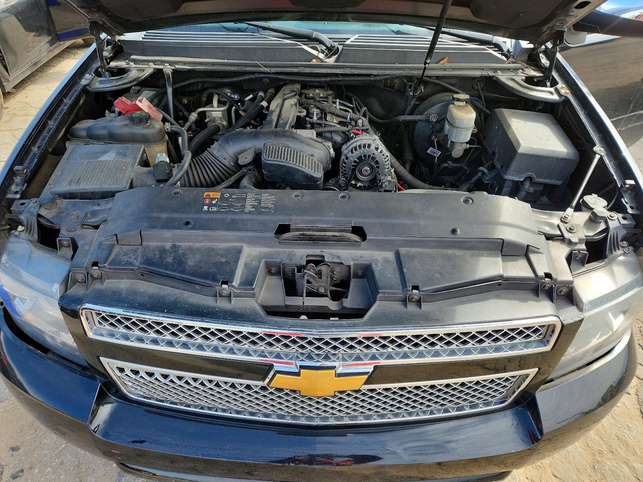 Chevrolet Suburban C1500 Lt