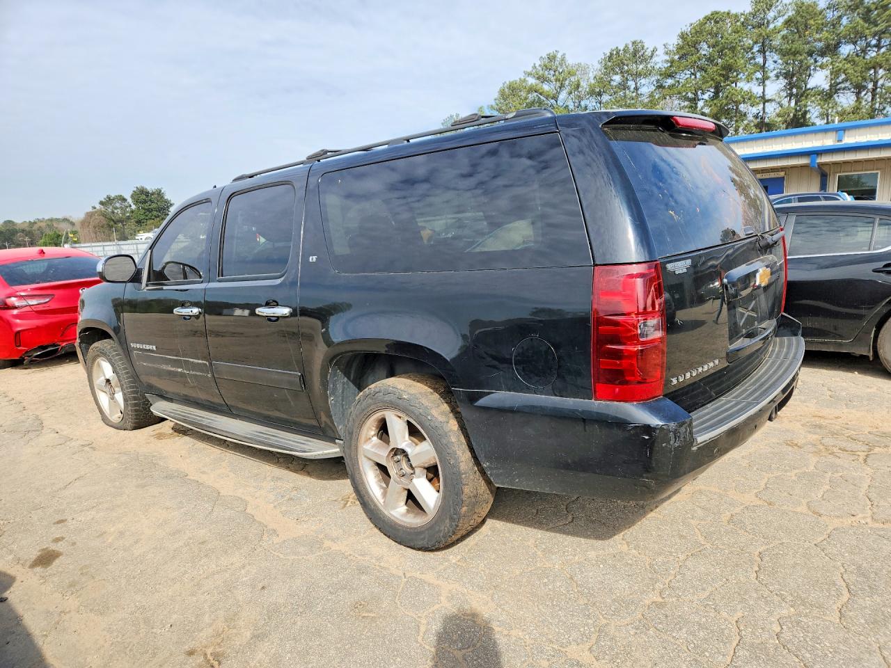 Chevrolet Suburban C1500 Lt
