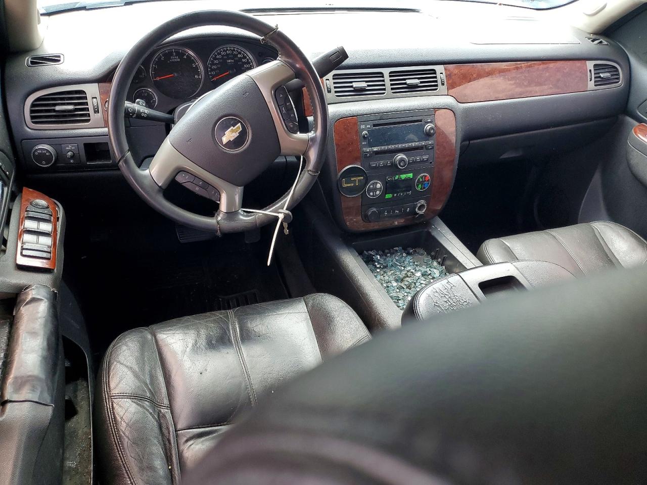 Chevrolet Suburban C1500 Lt