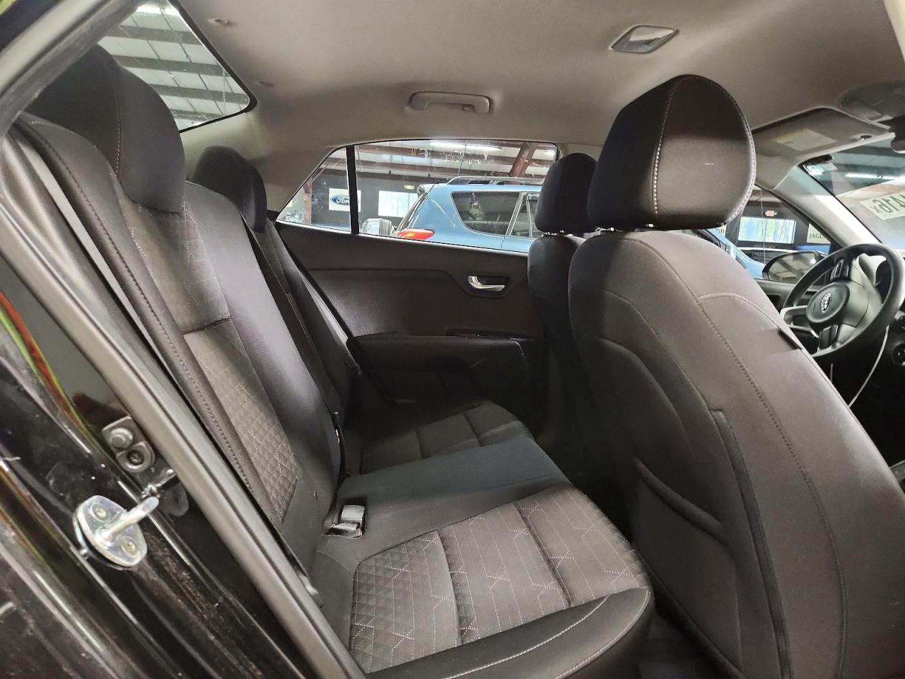 Kia Rio Lx