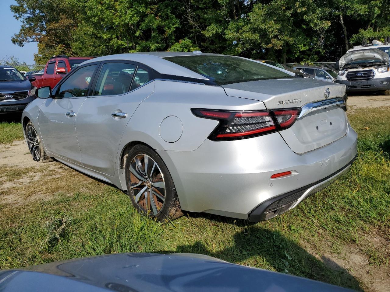 Nissan Maxima Sv