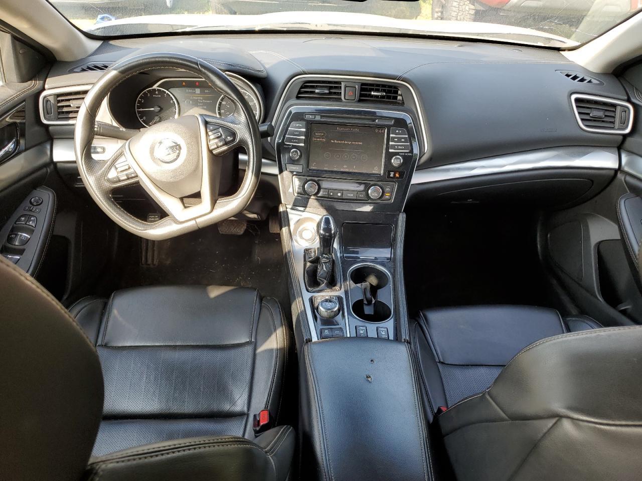 Nissan Maxima Sv