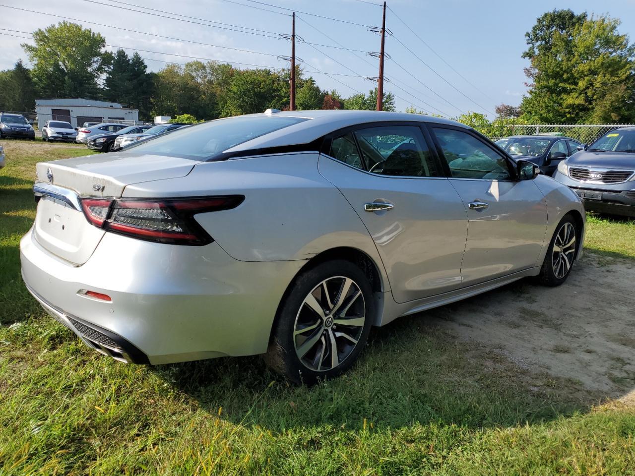 Nissan Maxima Sv