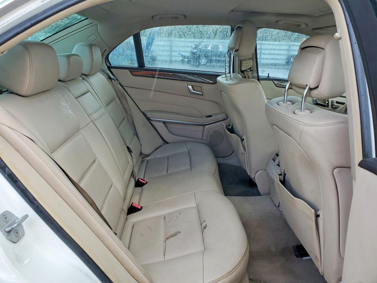 Mercedes-Benz E-Class 250 Bluetec