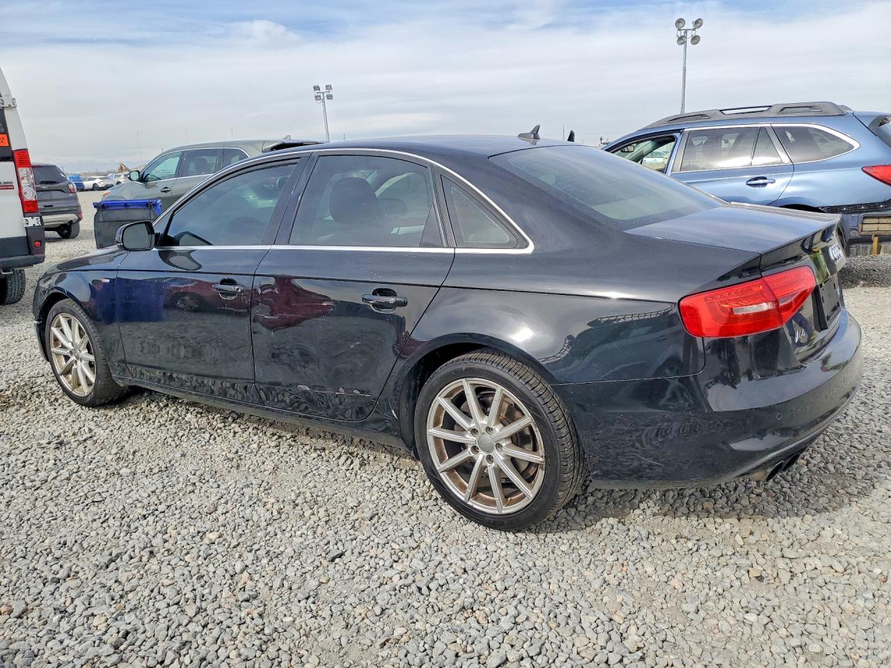 Audi A4 Premium Plus S-line