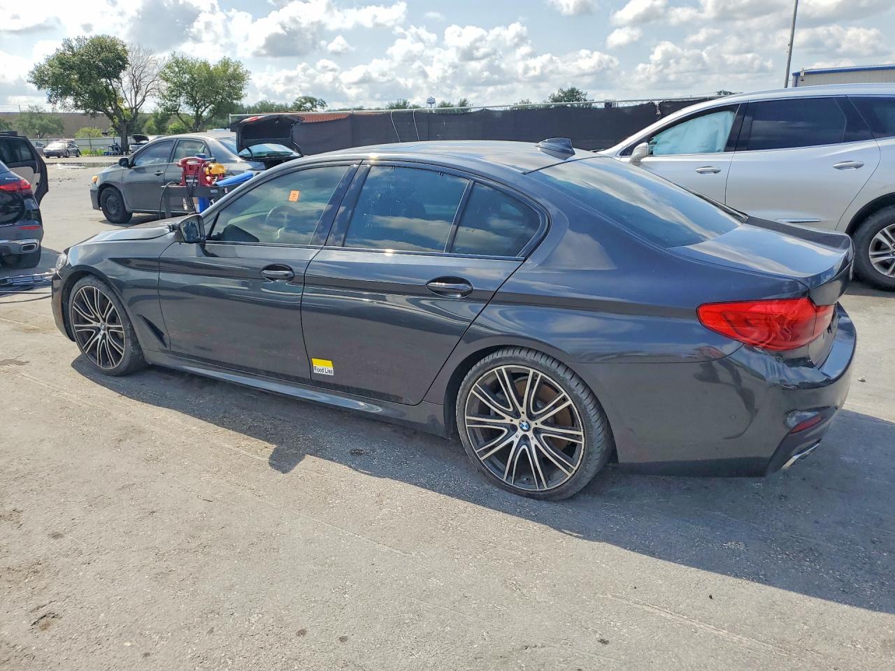 BMW 5 Series I