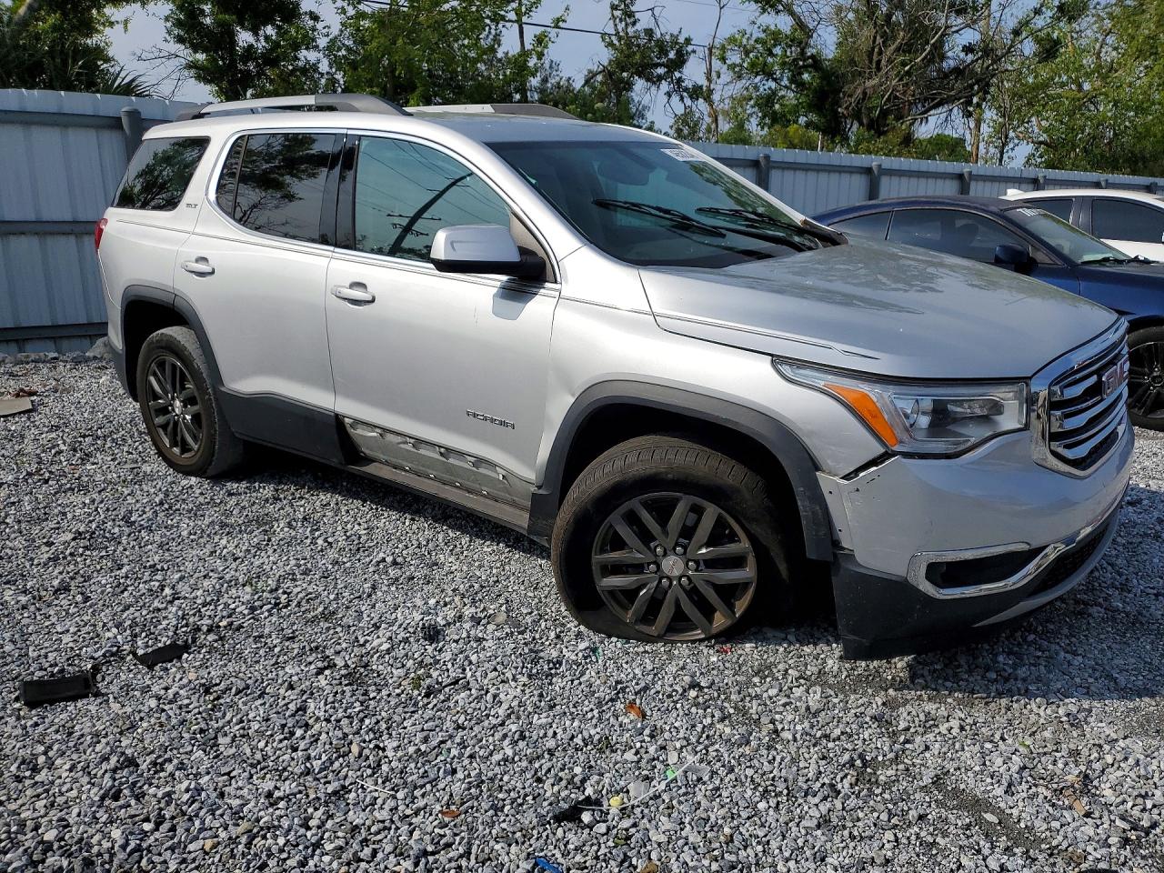 GMC Acadia Slt-1