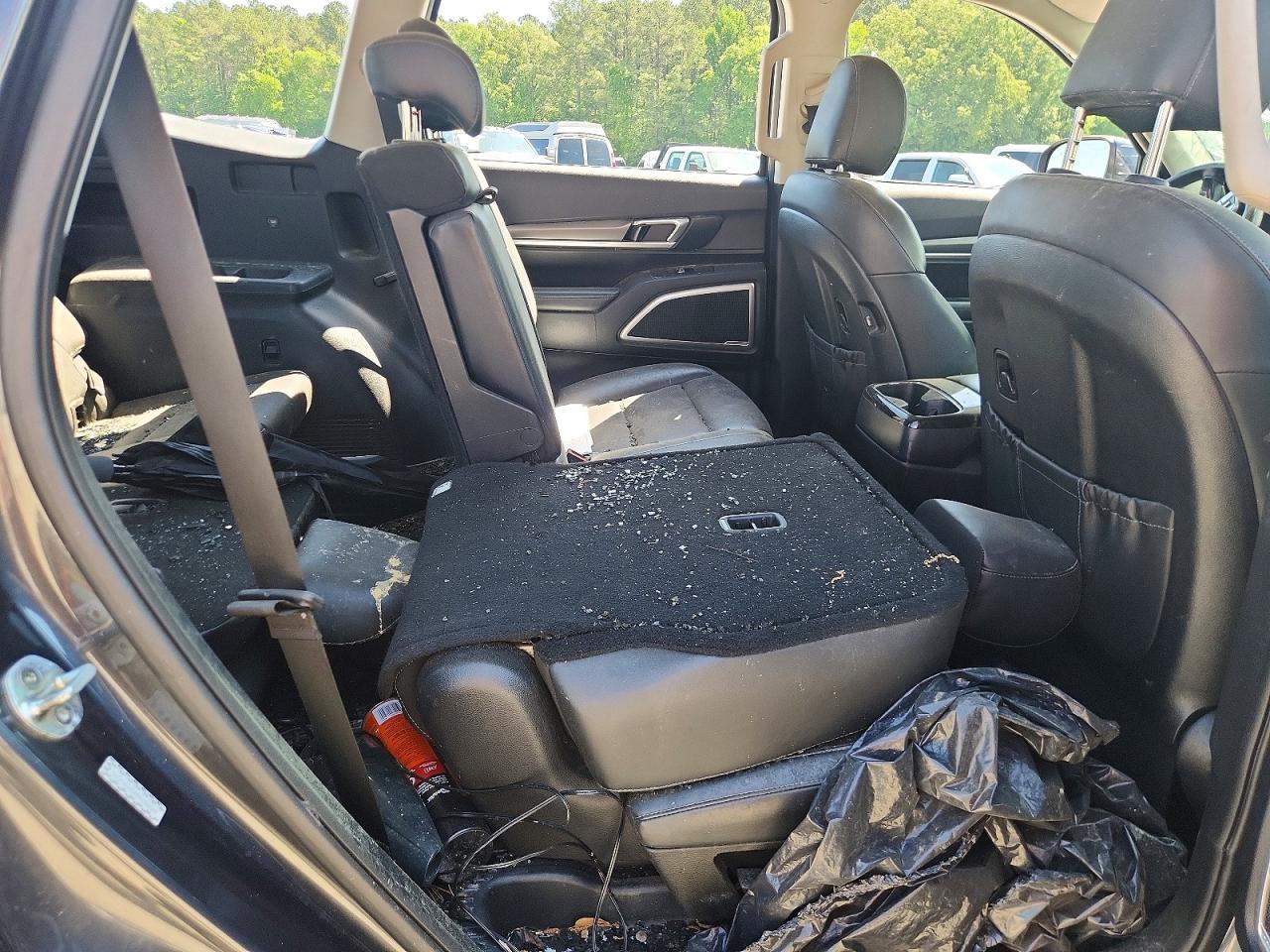 Kia Telluride Lx