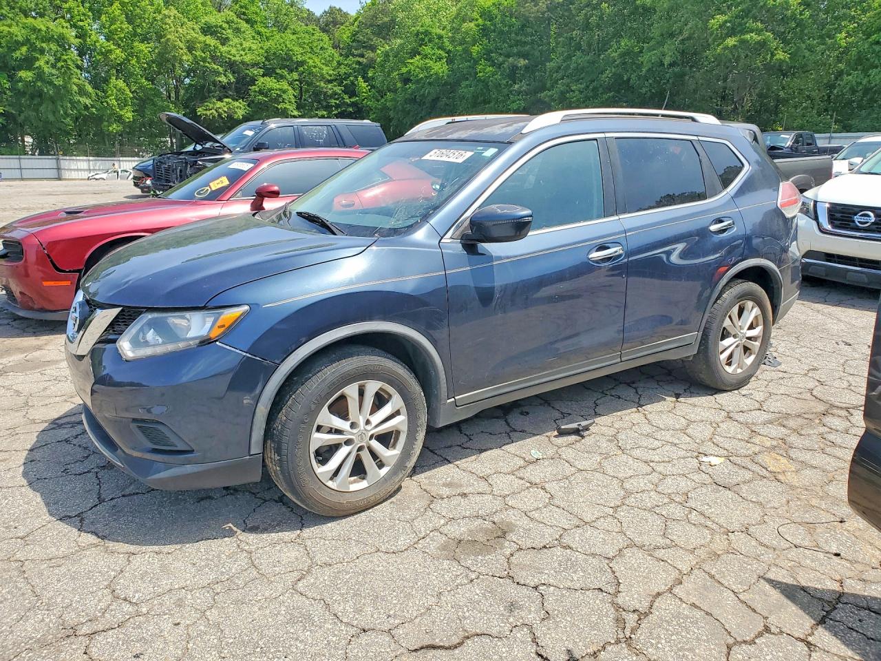 Salvage Nissan Rogue Image