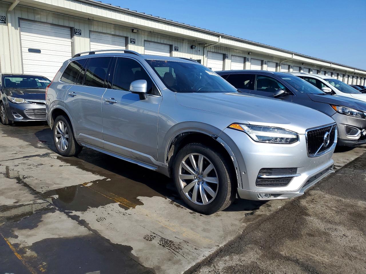 Volvo XC90 T5