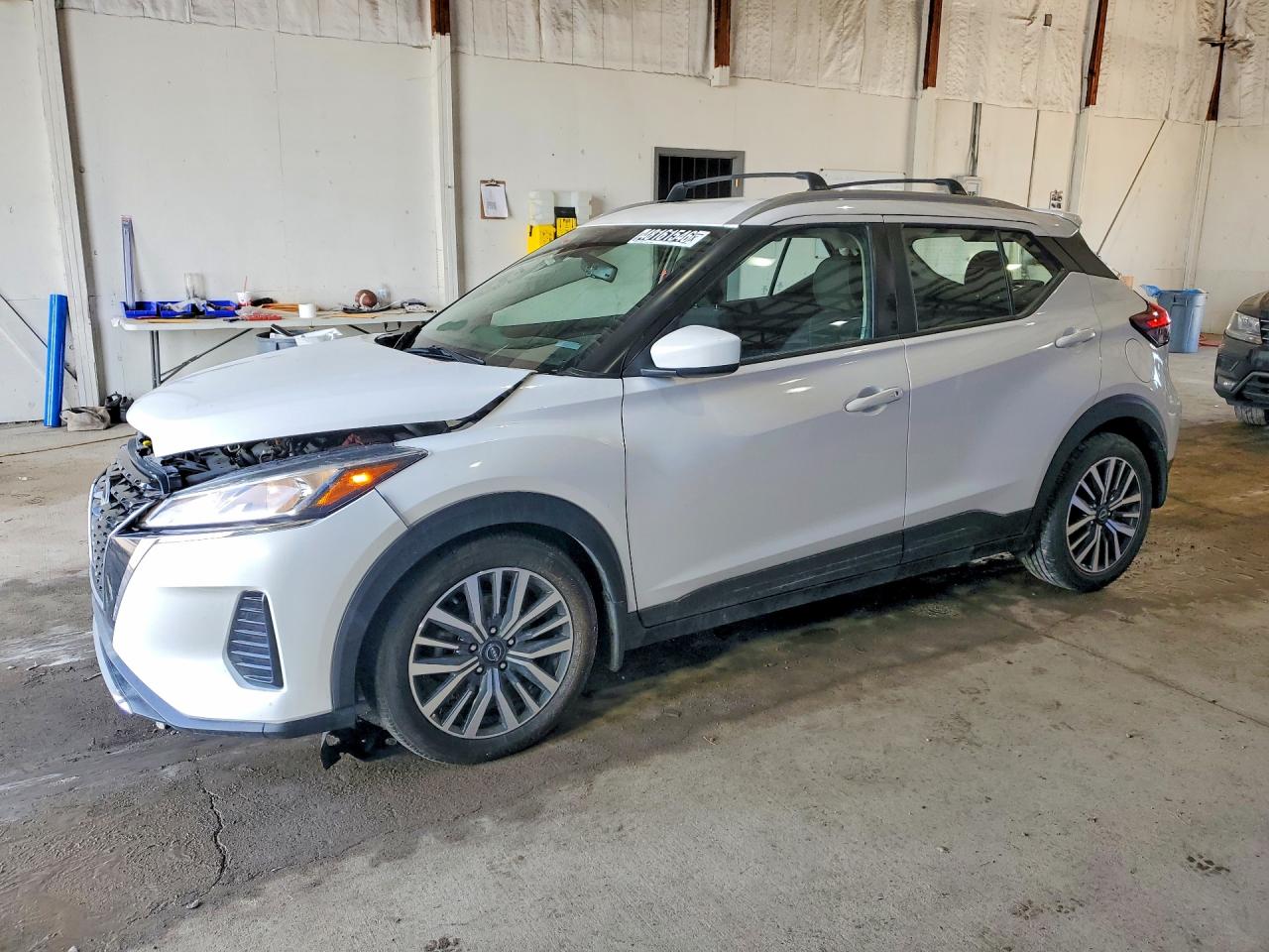 Salvage Nissan Kicks Image