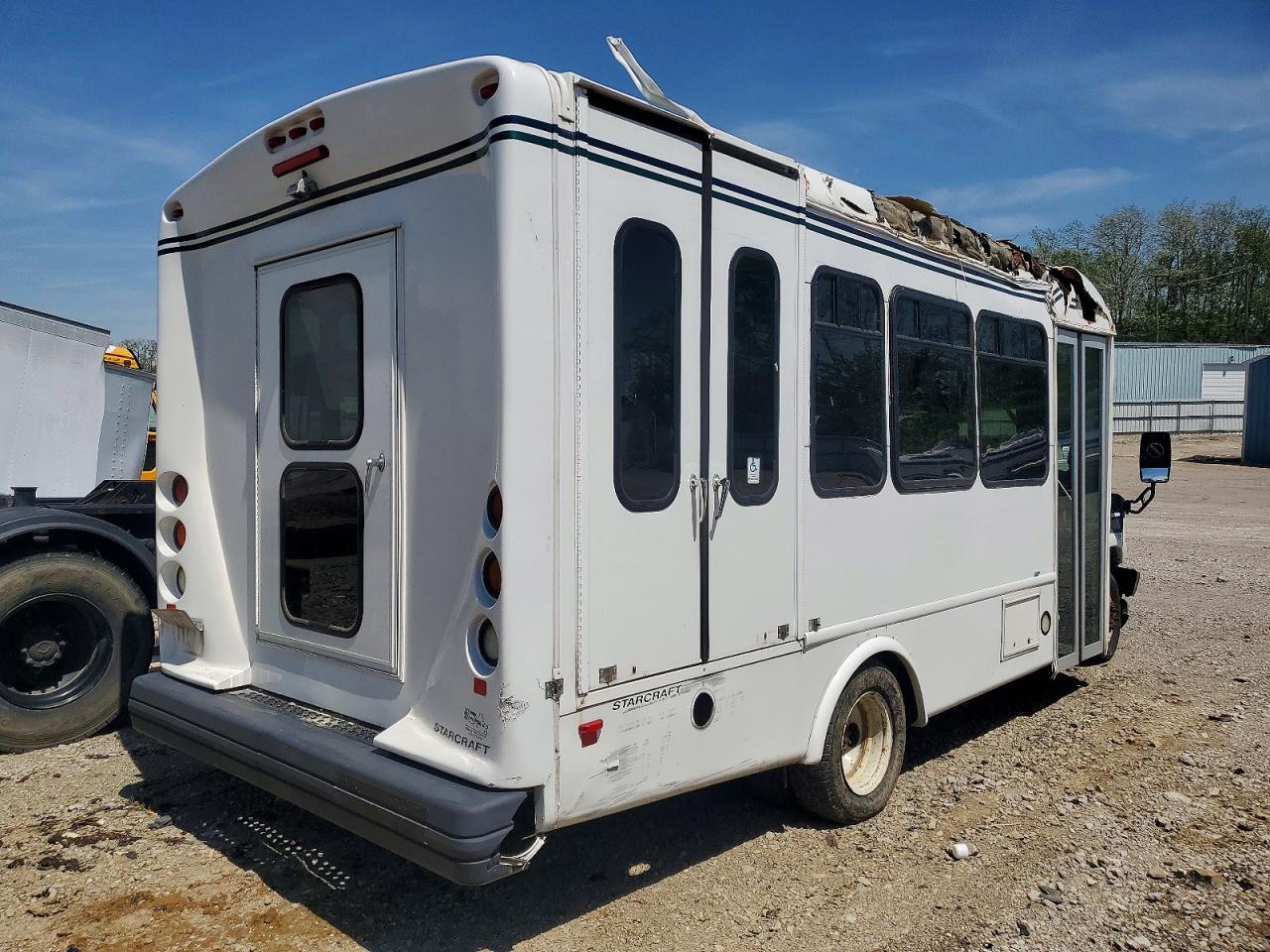 Ford Econoline E350 Super Duty Van