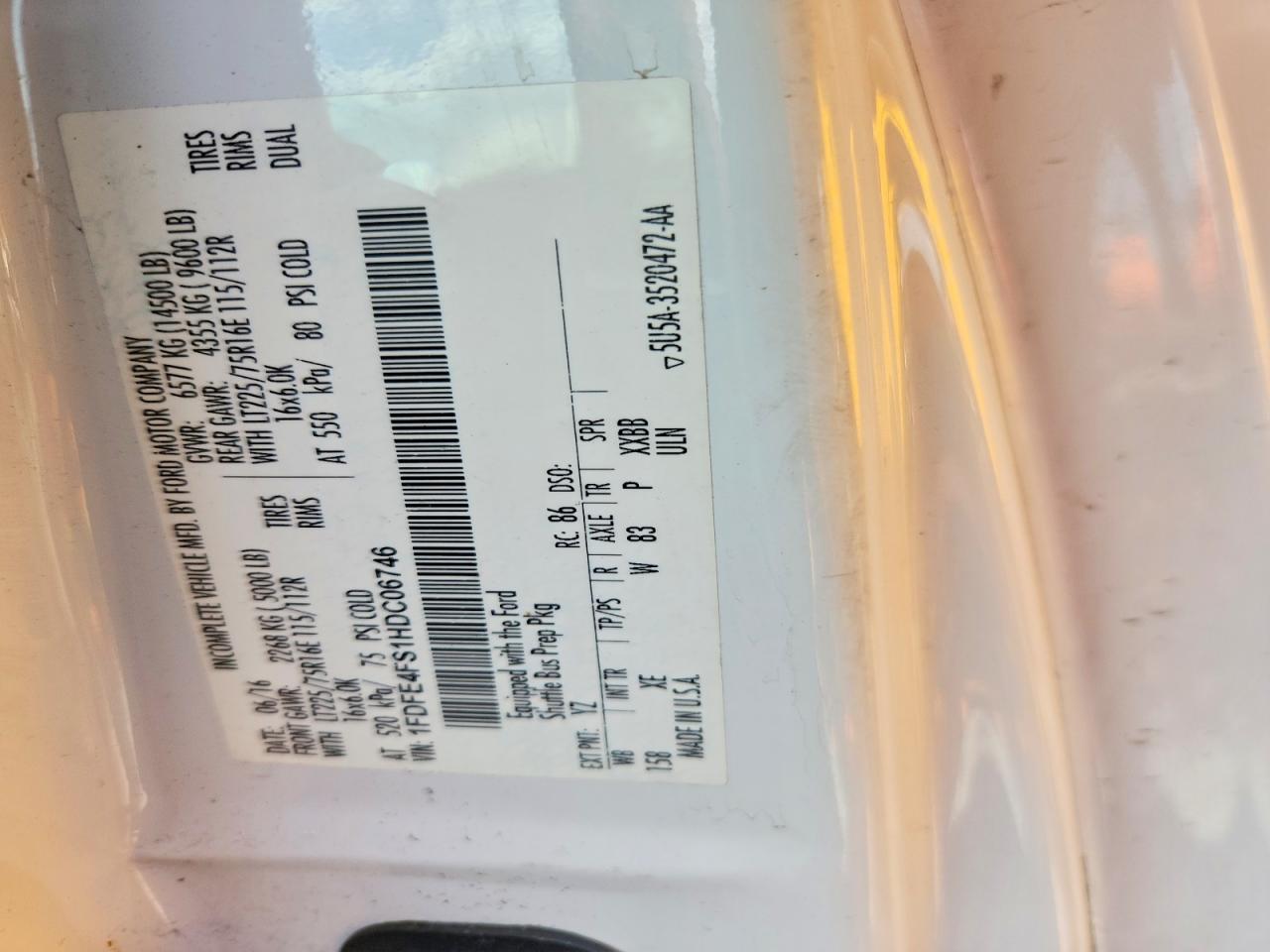 Ford Econoline E350 Super Duty Van