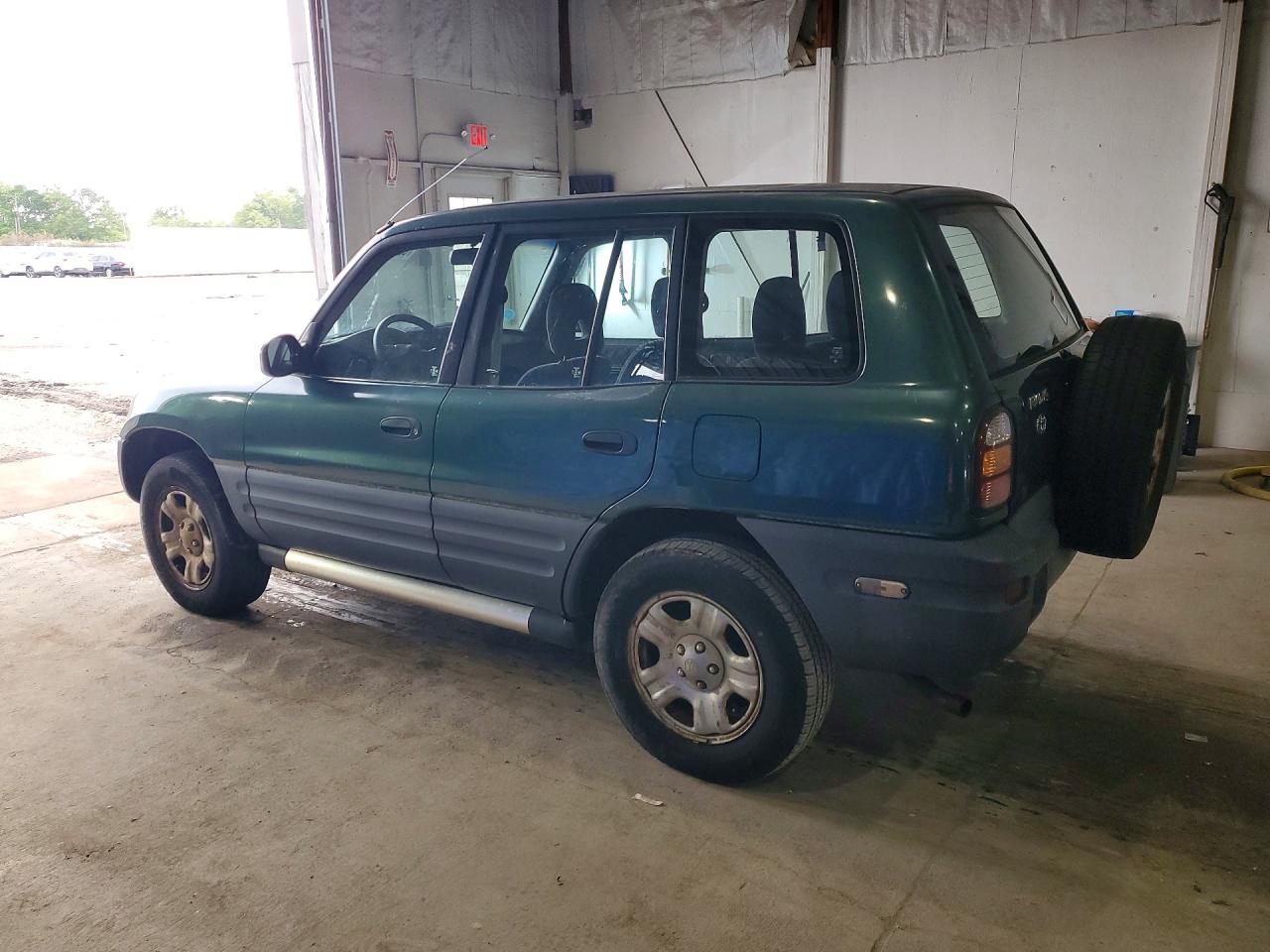 Toyota RAV4 Base