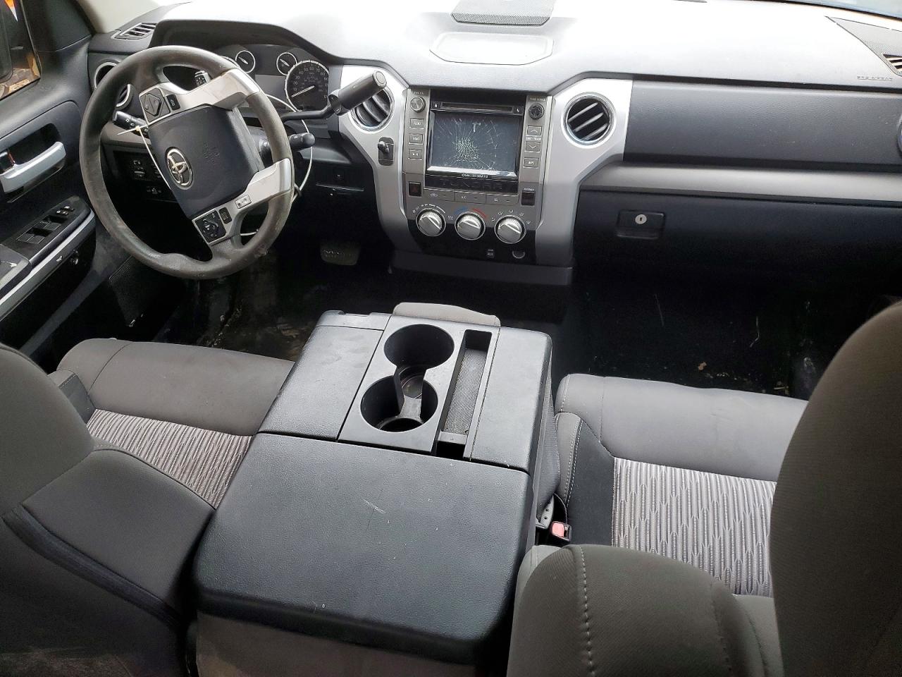 Toyota Tundra Sr5