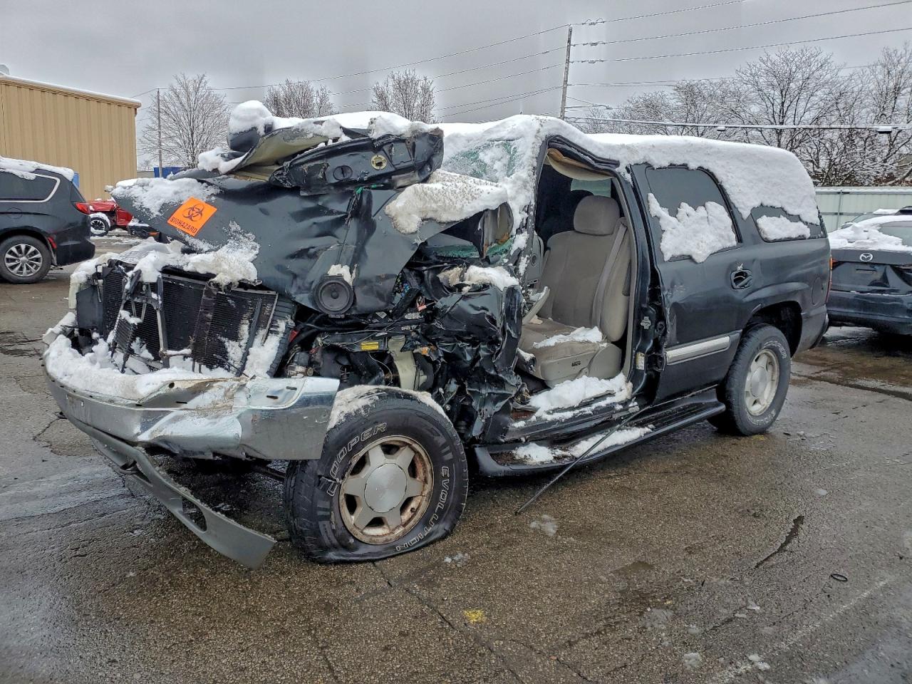 Salvage GMC Yukon Image