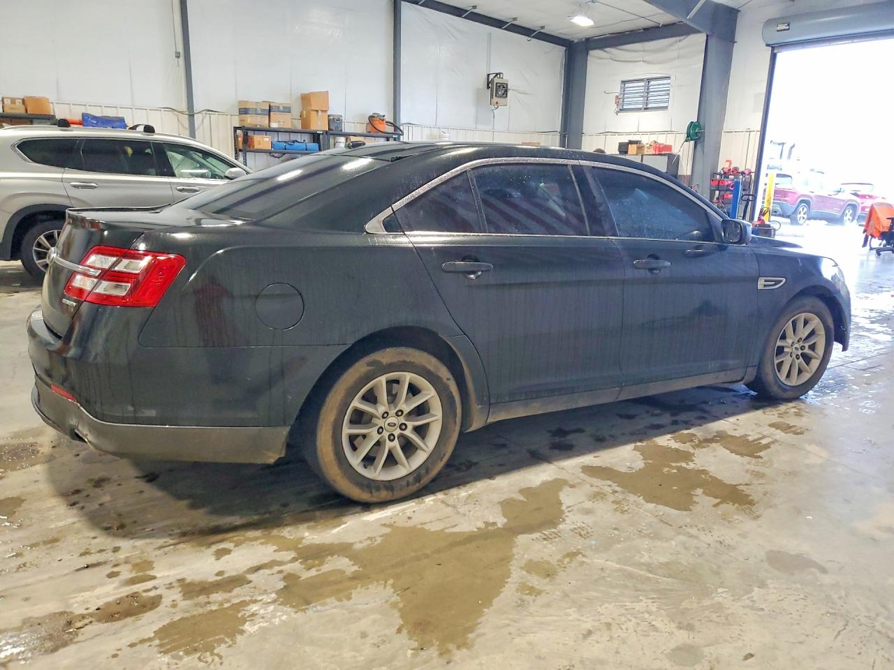 Ford Taurus Se