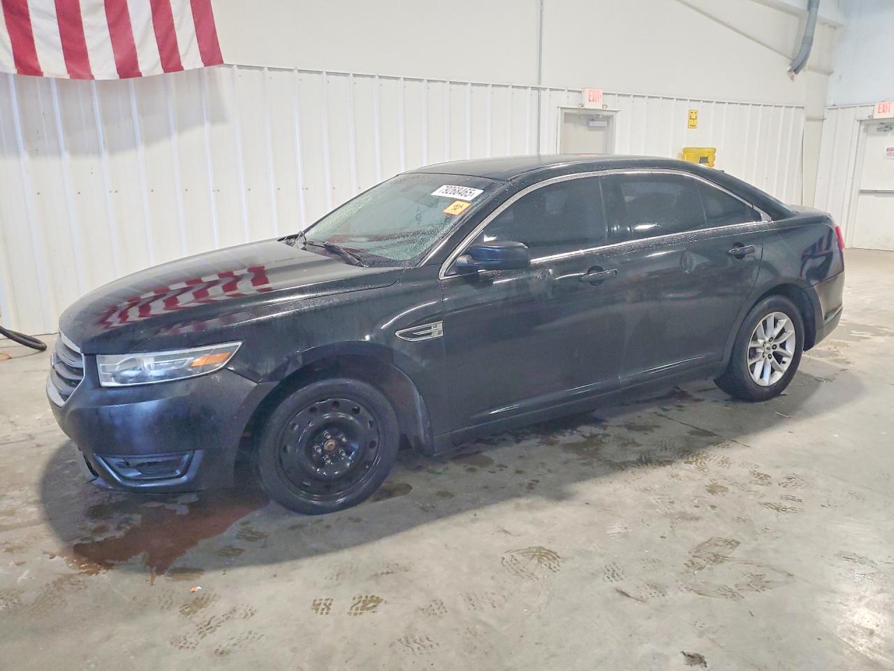 Salvage Ford Taurus Image