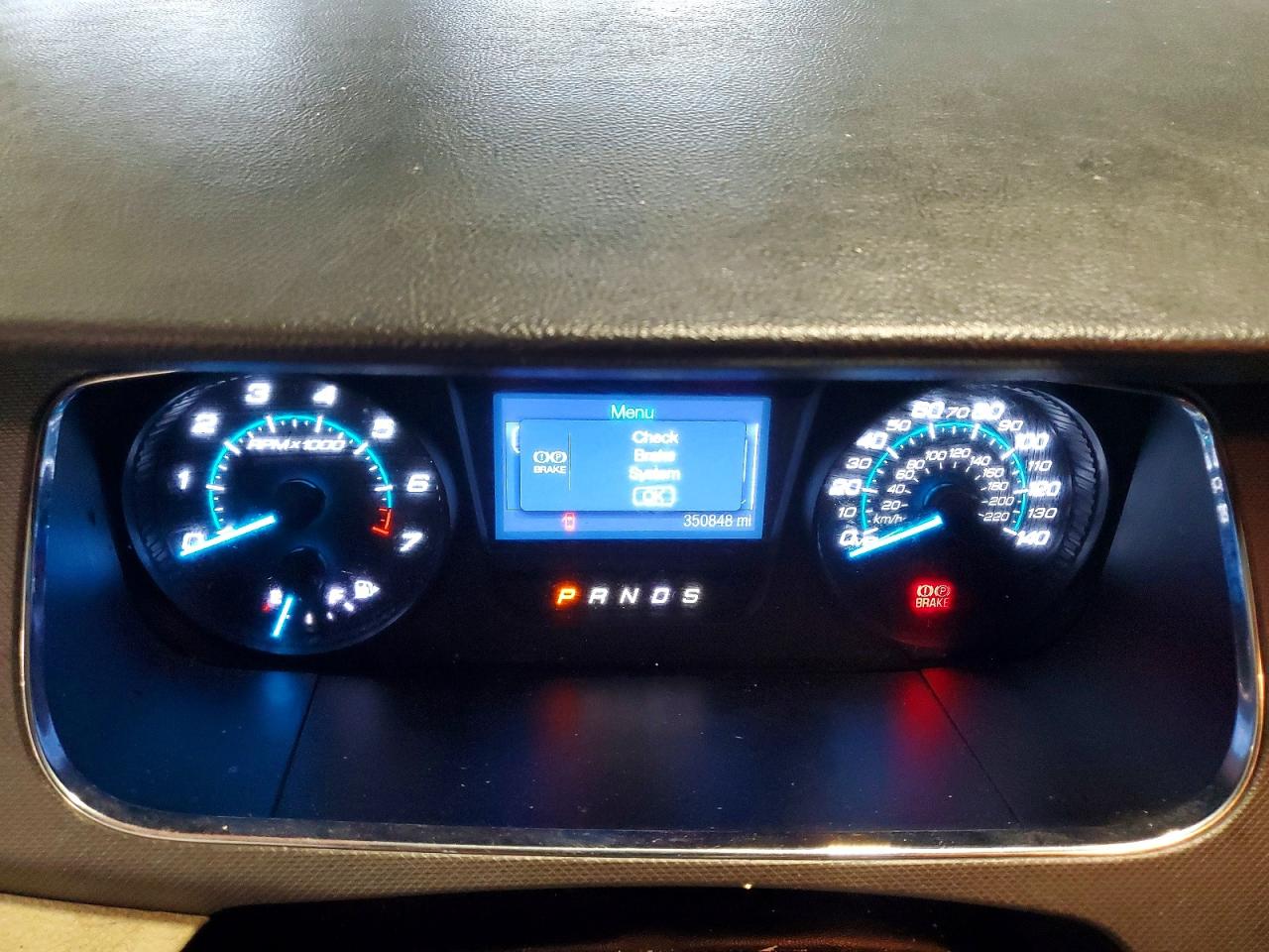 Ford Taurus Se