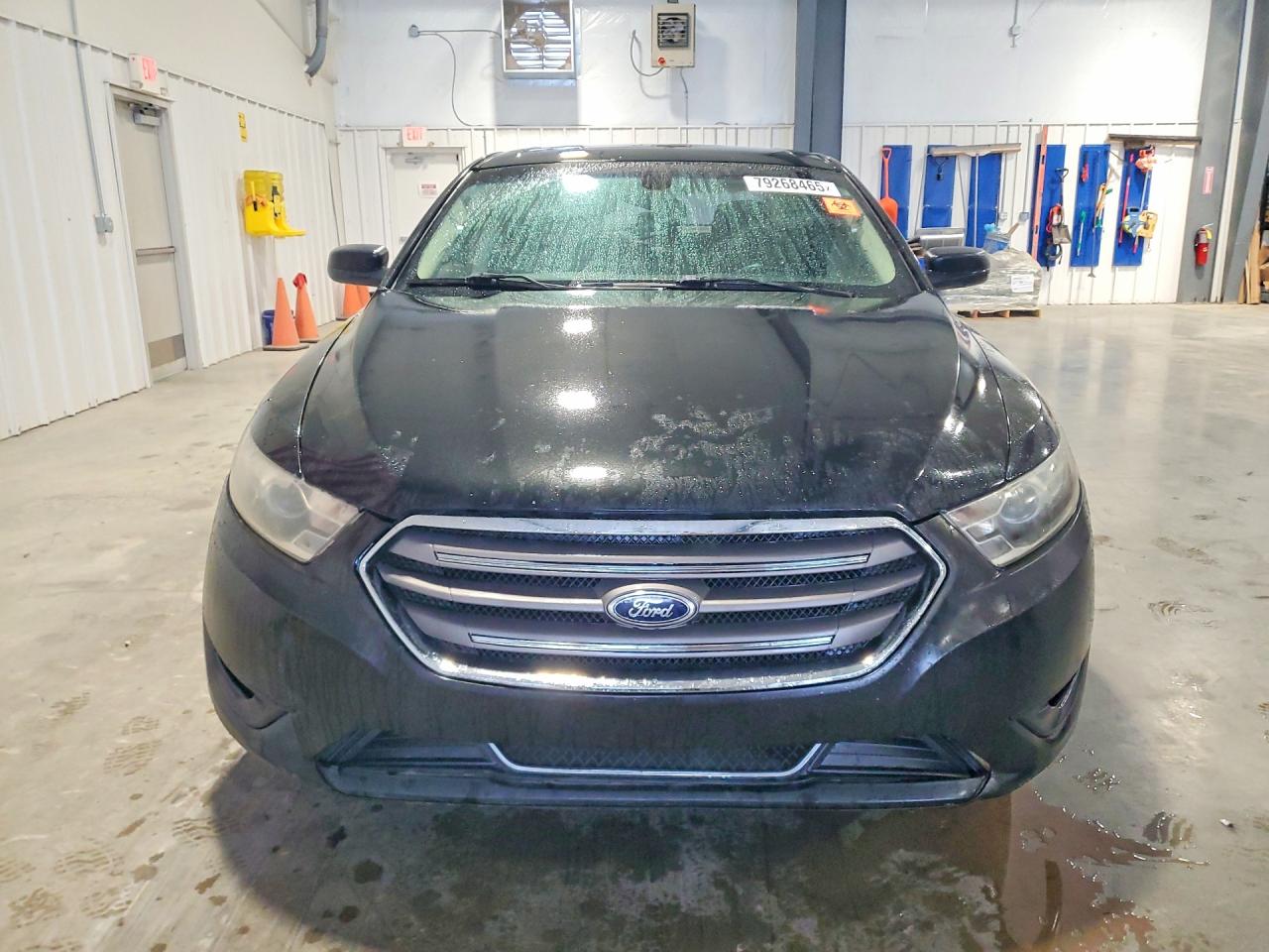 Ford Taurus Se