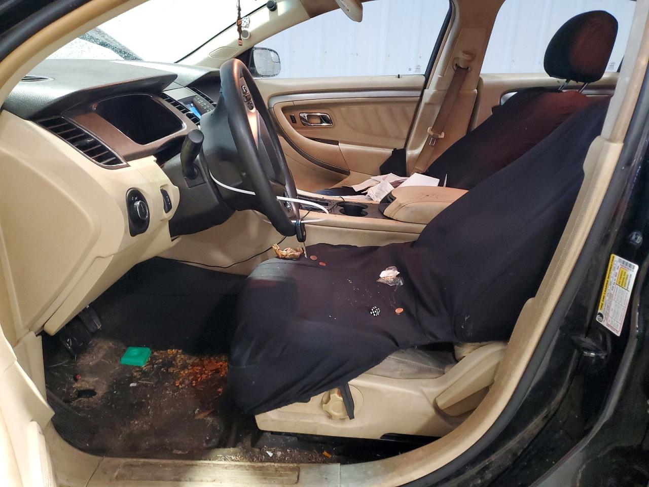 Ford Taurus Se