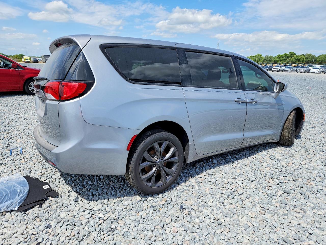 Chrysler Pacifica Touring
