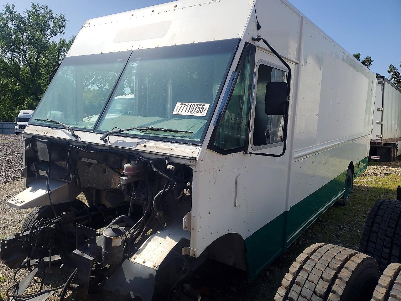 Salvage Ford F59 Image