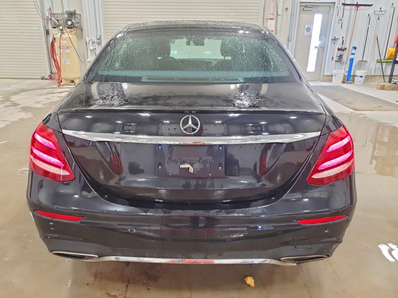 Mercedes-Benz E-Class 400 4matic