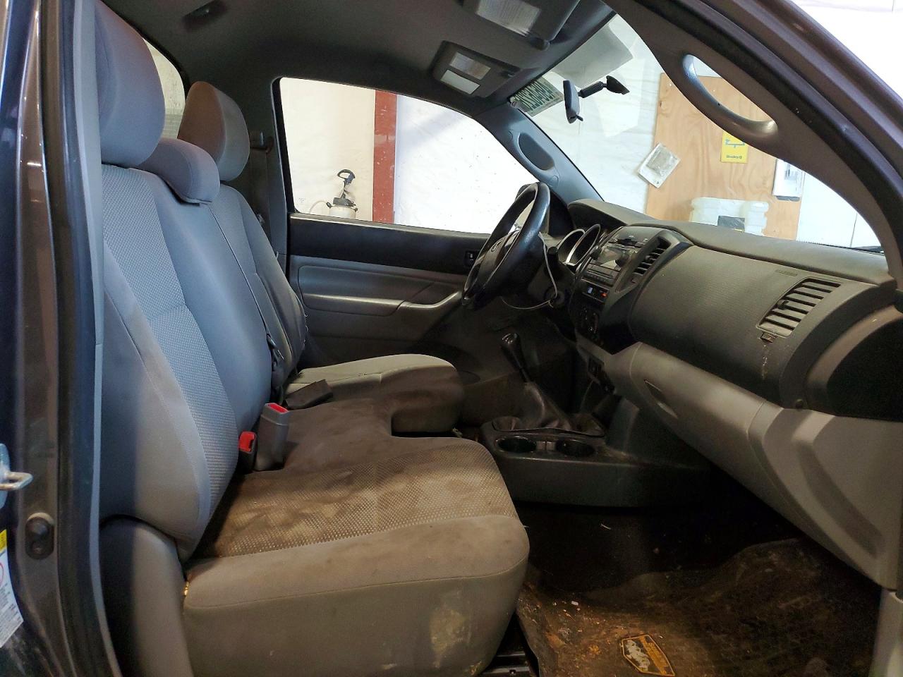 Toyota Tacoma Base