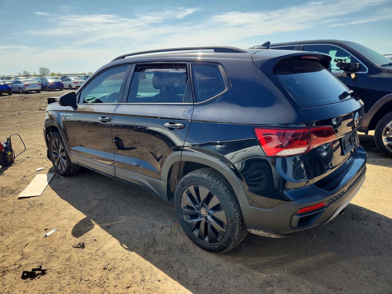 Volkswagen Taos S