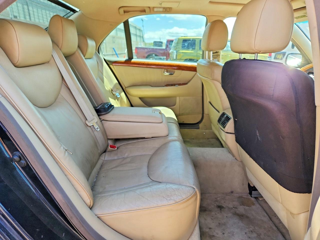 Lexus LS 430