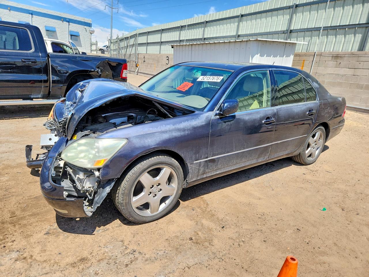 Salvage Lexus LS Image